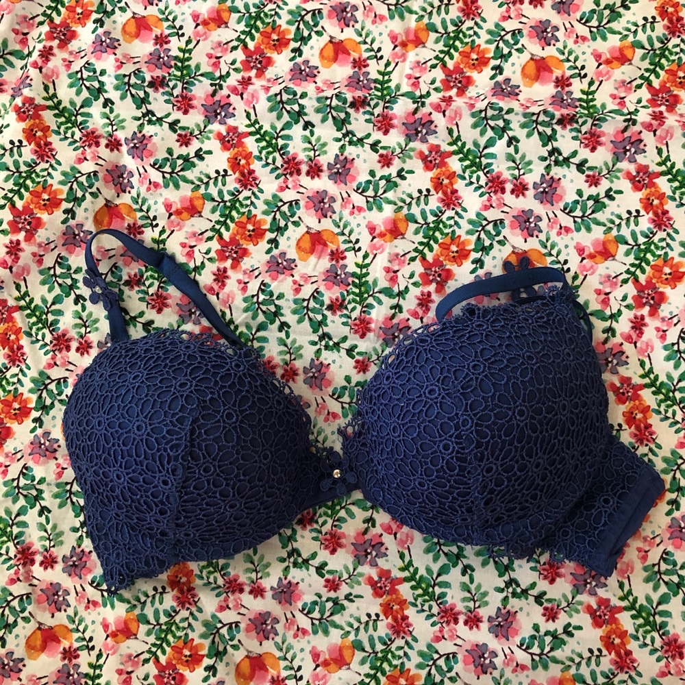 Push up bra